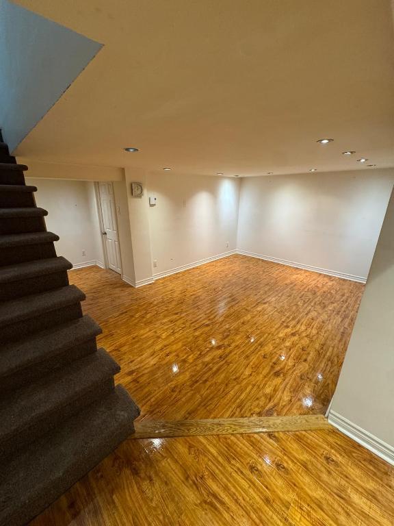 GRAND 6 1/2 à louer | 3193486