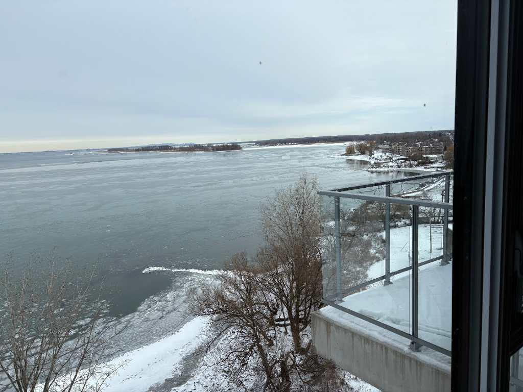 3.5 louer + Den / Beauharnois / Vue fantastique du lac St-Louis | 3194418