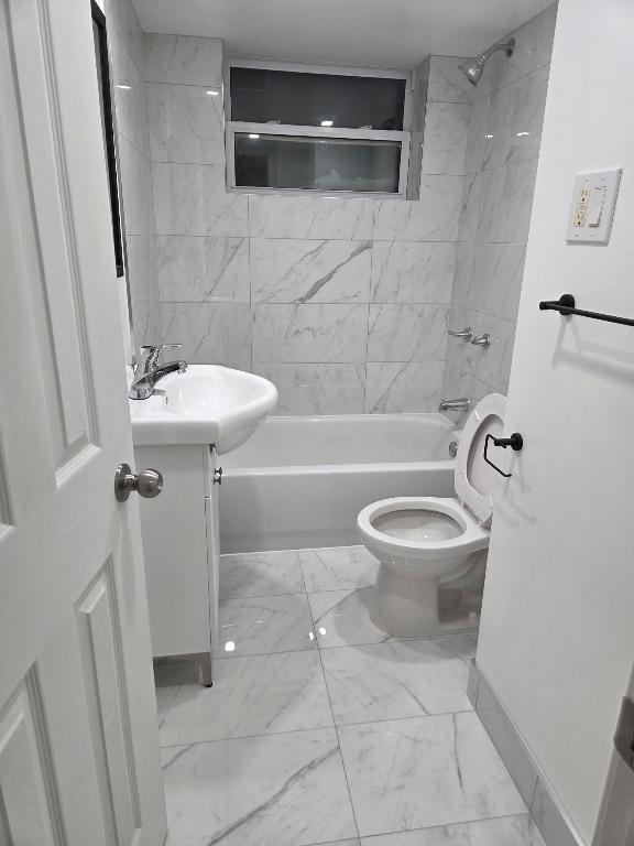 Très beau 3 1/2 à louer, entièrement rénové! À voir absolument! | 3194759