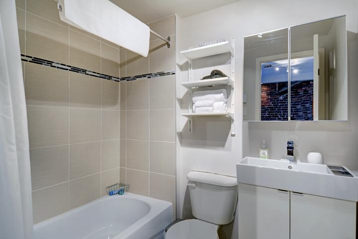 Loft entièrement meublé à louer Saint-Jean-Baptiste janvier 2026 | 3228888