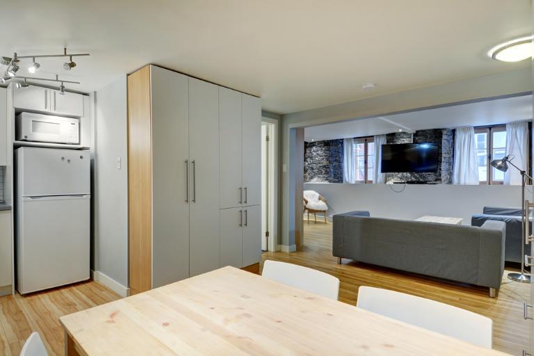 Loft entièrement meublé à louer Vieux-Québec juillet 2026 | 3207037