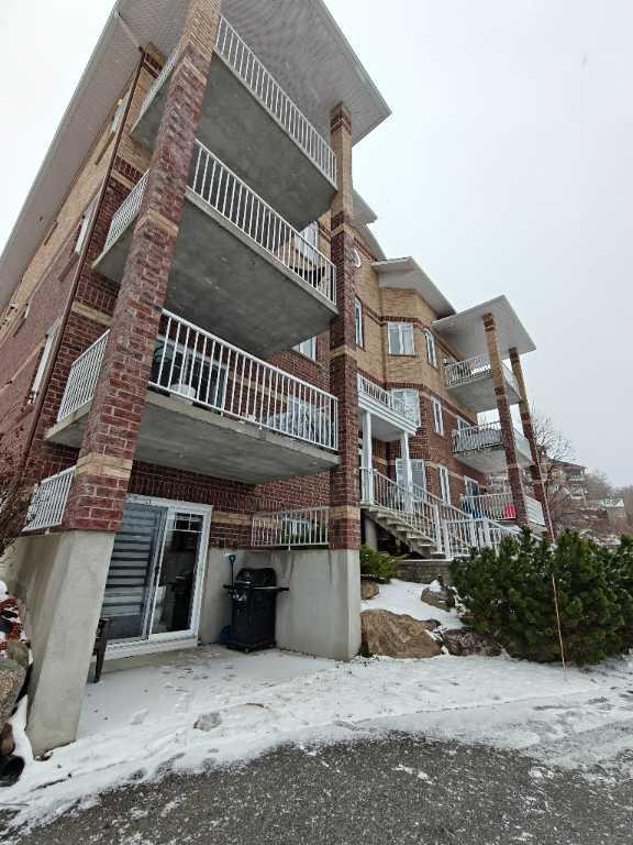 Condo 4 1/2 à Louer, Bromont | 3194867