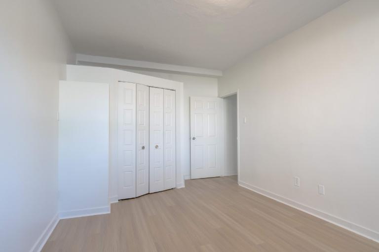 1 CH - 1 SDB - St-Laurent - $1,395 /mo | 3194967