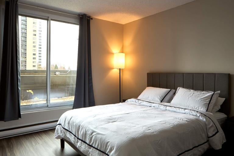 2 CH - 2 SDB - Longueuil - $1,805 /mo | 3195258