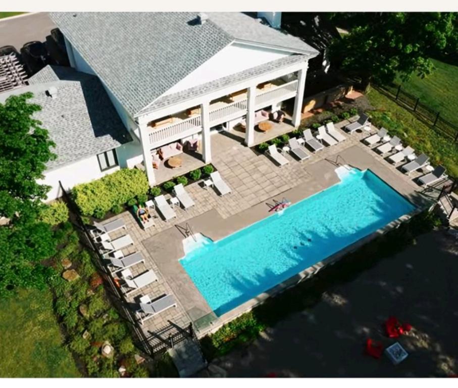 Grand 4 1/2 sur le bord du fleuve | 3195317