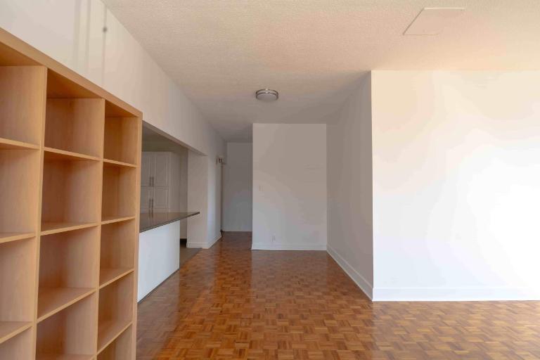 2 CH - 1 SDB - St-Laurent - $1,695 /mo | 3195383