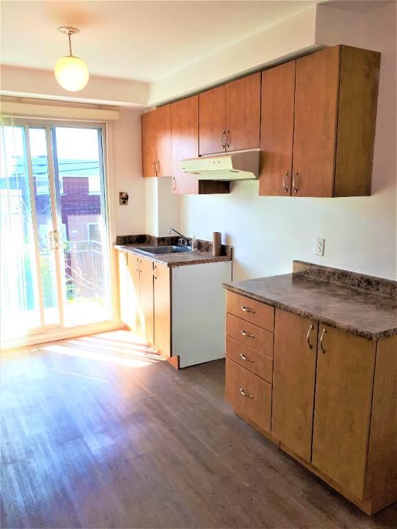 N-Rosemont 4.5 2e étage de plex Tranquille et Sécuritaire | 3195591