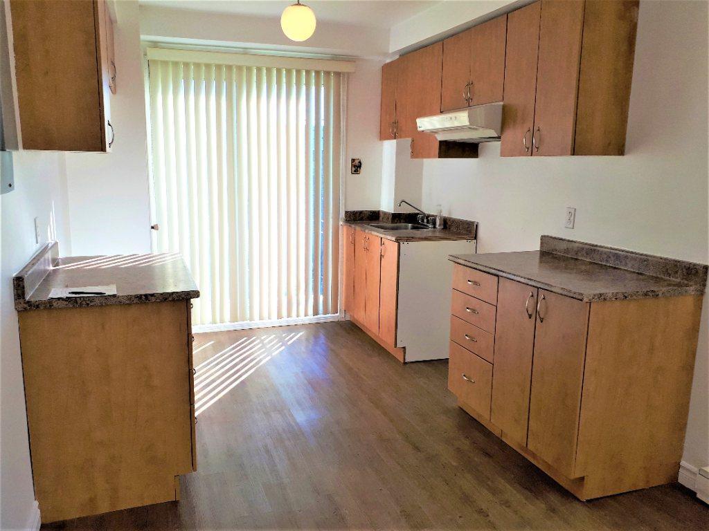 N-Rosemont 4.5 2e étage de plex Tranquille et Sécuritaire | 3195591