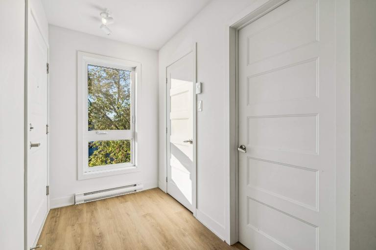 3 CH - 1 SDB - Salaberry-de-Valleyfield - $1,660 /mo | 3195876