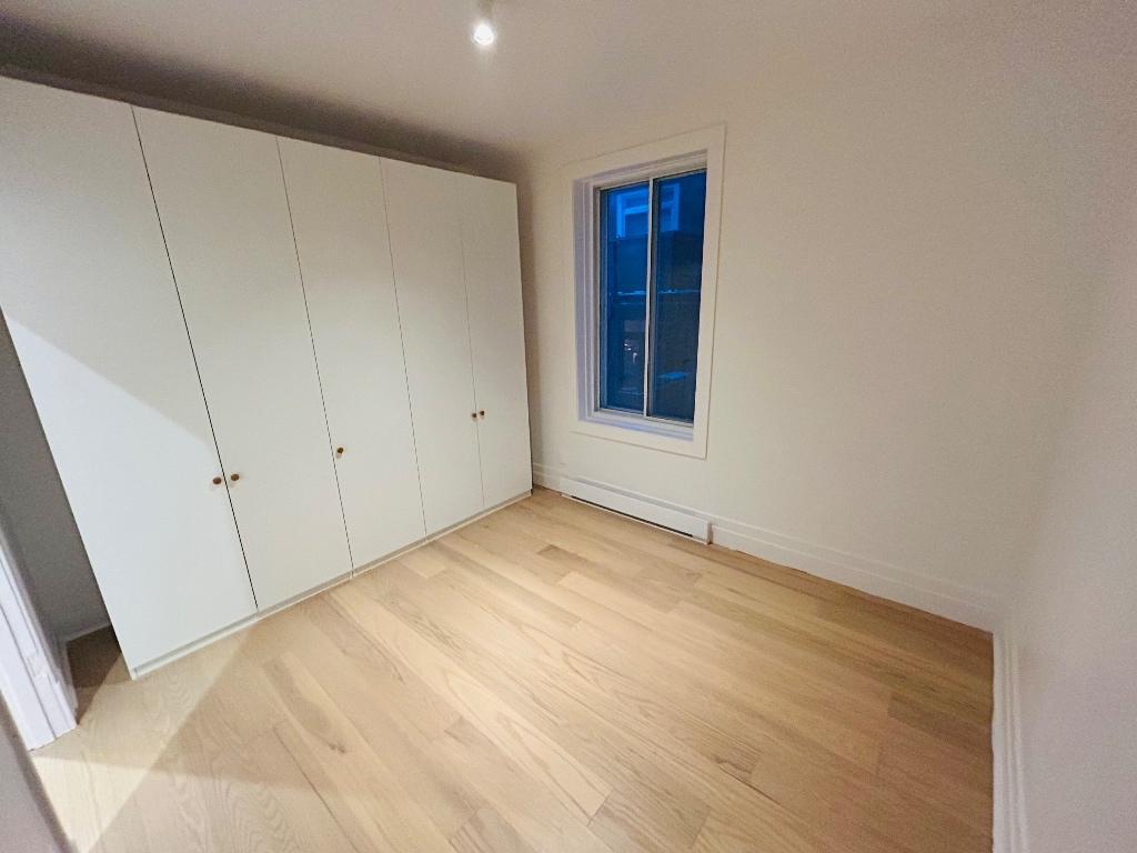 Grand 5 1/2 tout rénové - 2eme étage | 3197108