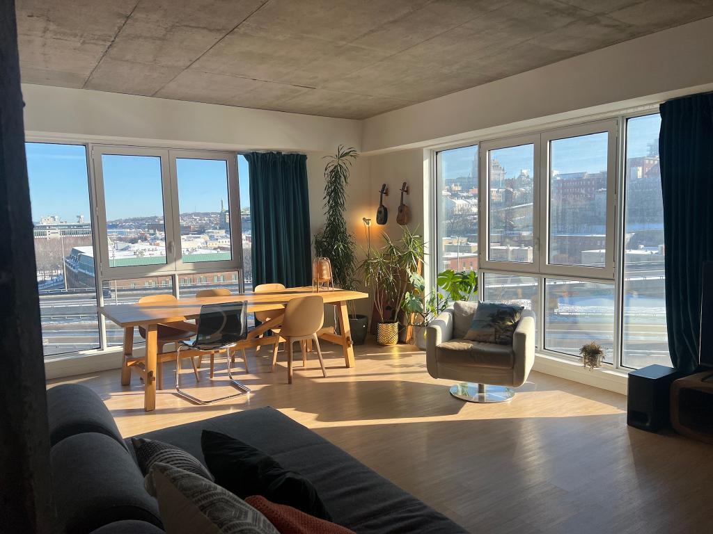 Superbe 4 1/2 au centre-ville de Québec chiens acceptés tout inclus cession de bail | 3205449