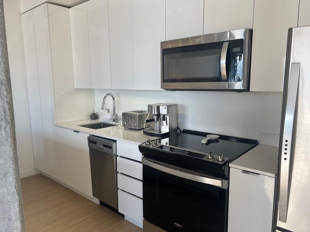 Superbe 4 1/2 au centre-ville de Québec chiens acceptés tout inclus cession de bail | 3205449