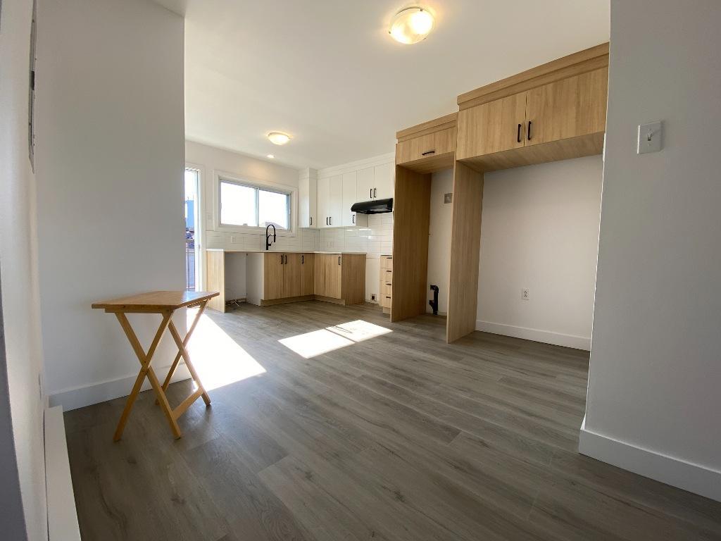 4 ½ rénové à louer – Sainte-Rose, Laval - Tranquille | 3197403