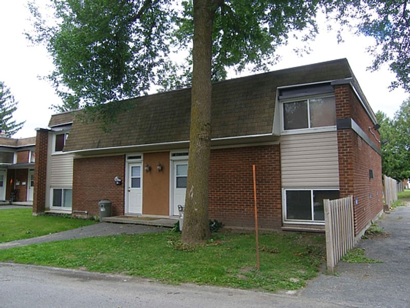 Beaverbrook Lane | 3197734