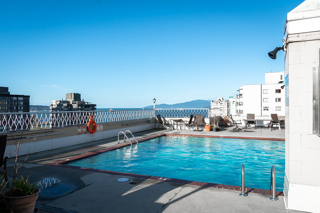 The Martinique | 3197816