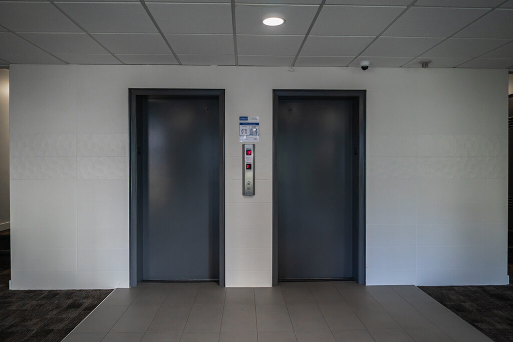 The Martinique | 3197816