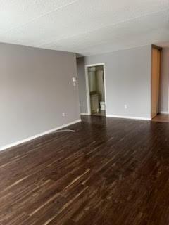 4 1/2 au rez de chaussée Propre Récemment peinturé immeuble paisible pres de rue principal des galeries et transport | 3197902