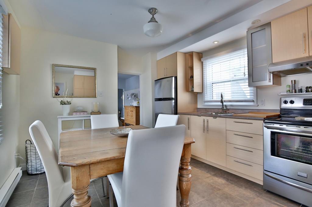 Beau grand 4 1/2 Vieux Longueuil | 3198683