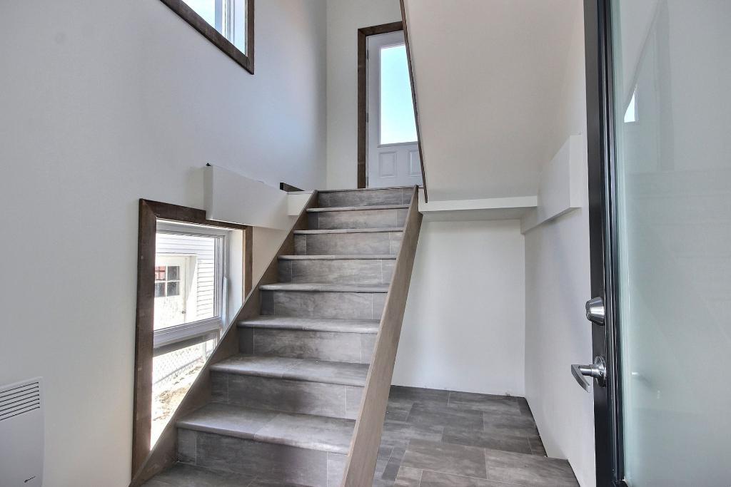 Logement 3 1/2 à louer | 3198408