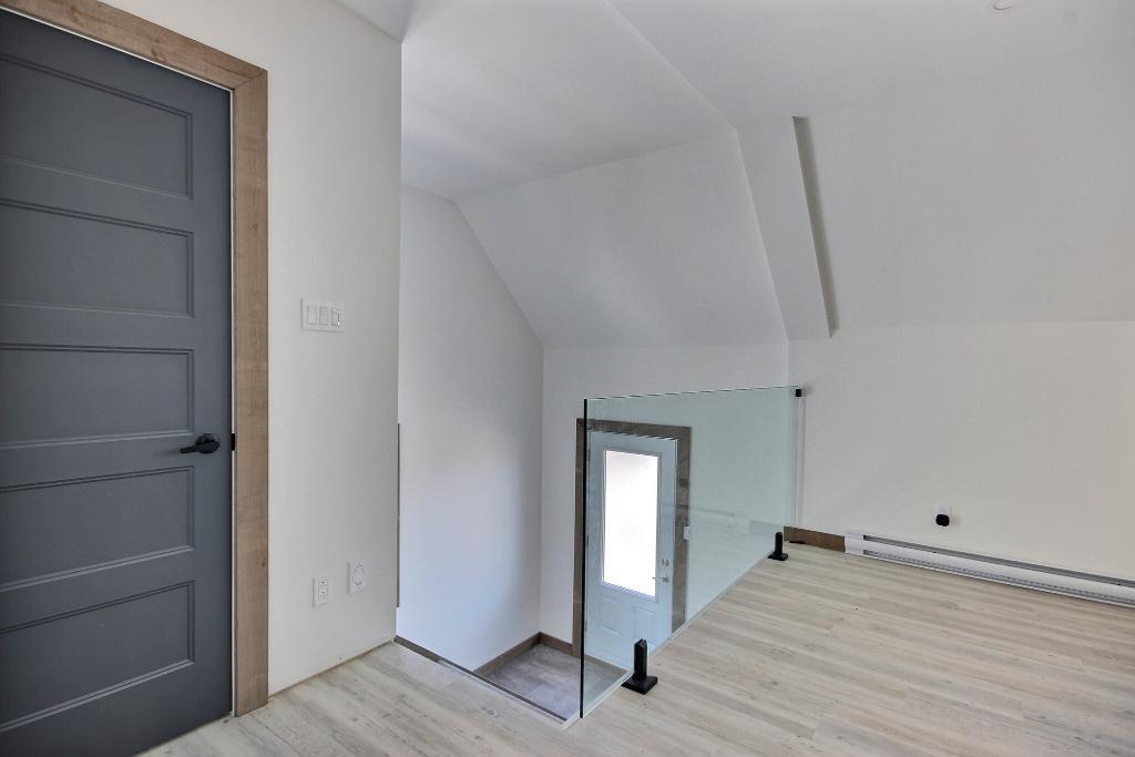 Logement 3 1/2 à louer | 3198408