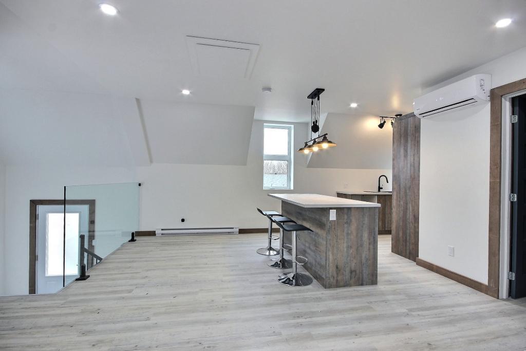 Logement 3 1/2 à louer | 3198408