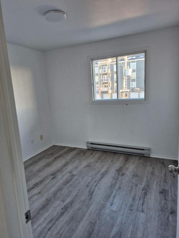 2 CH - 1 SDB - Sainte-Anne-des-Plaines - $1,185 /mo | 3199577