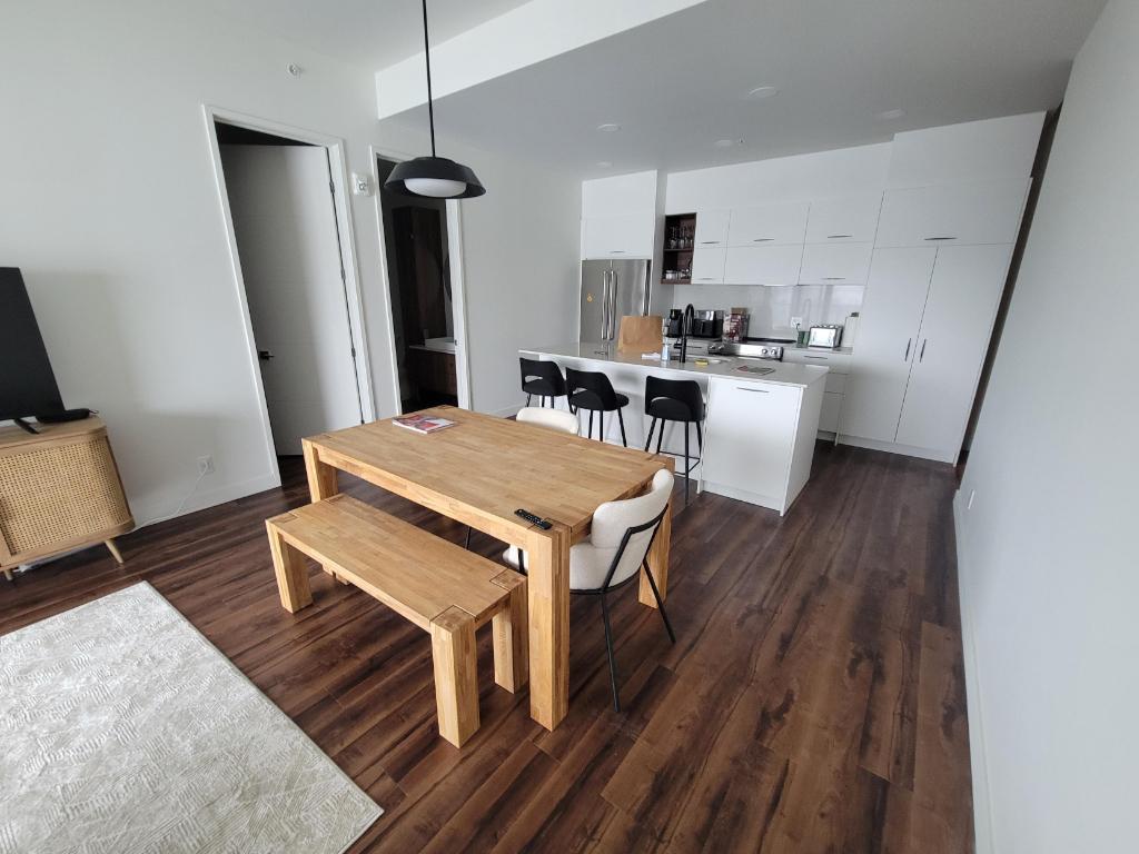 Superbe Condo 2 chambres prestige Le Huppé Situé tout prêt des galleries de la capitale - Cession de bail | 3200448