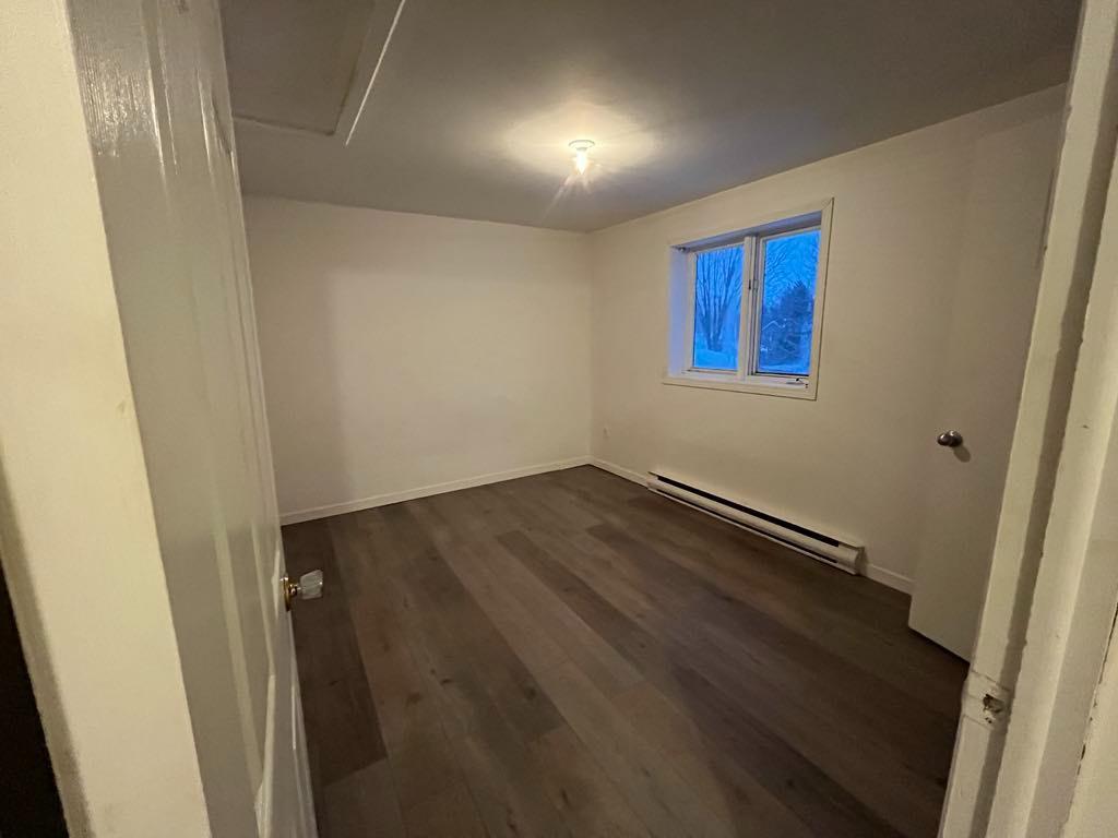 Lyster, 4 1/2 à louer, dispo maintenant | 3198040