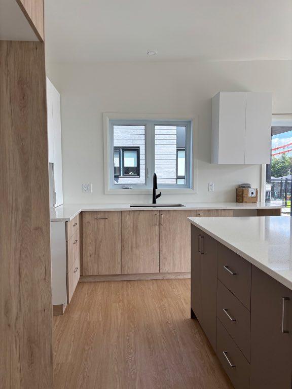 Appartement luxueux et lumineux 5 1/2 | 3198043