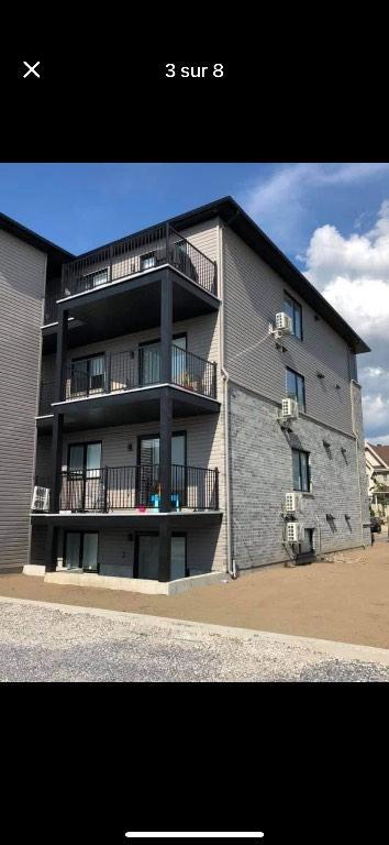 Appartement 5 1/2 - cession de bail | 3198044