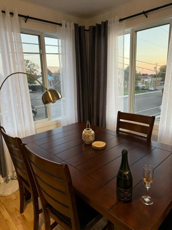 Logement 4 1/2 ( tout inclus) dispo 1ier février | 3198055