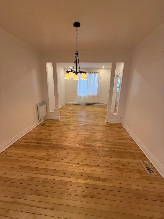 4 ½ lumineux avec grand espace atelier / rangement – Saint-Jérôme | 3199548