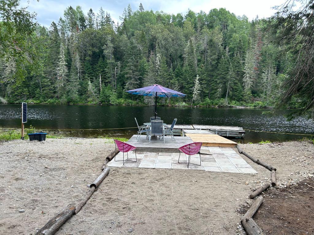 Terrain bord de l’eau | 3199586