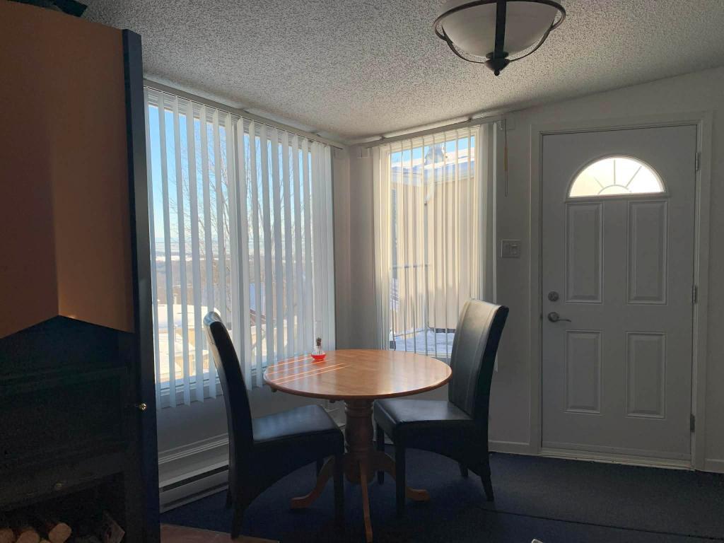 Petit 3 1/2 meublé et équipé | 3198148