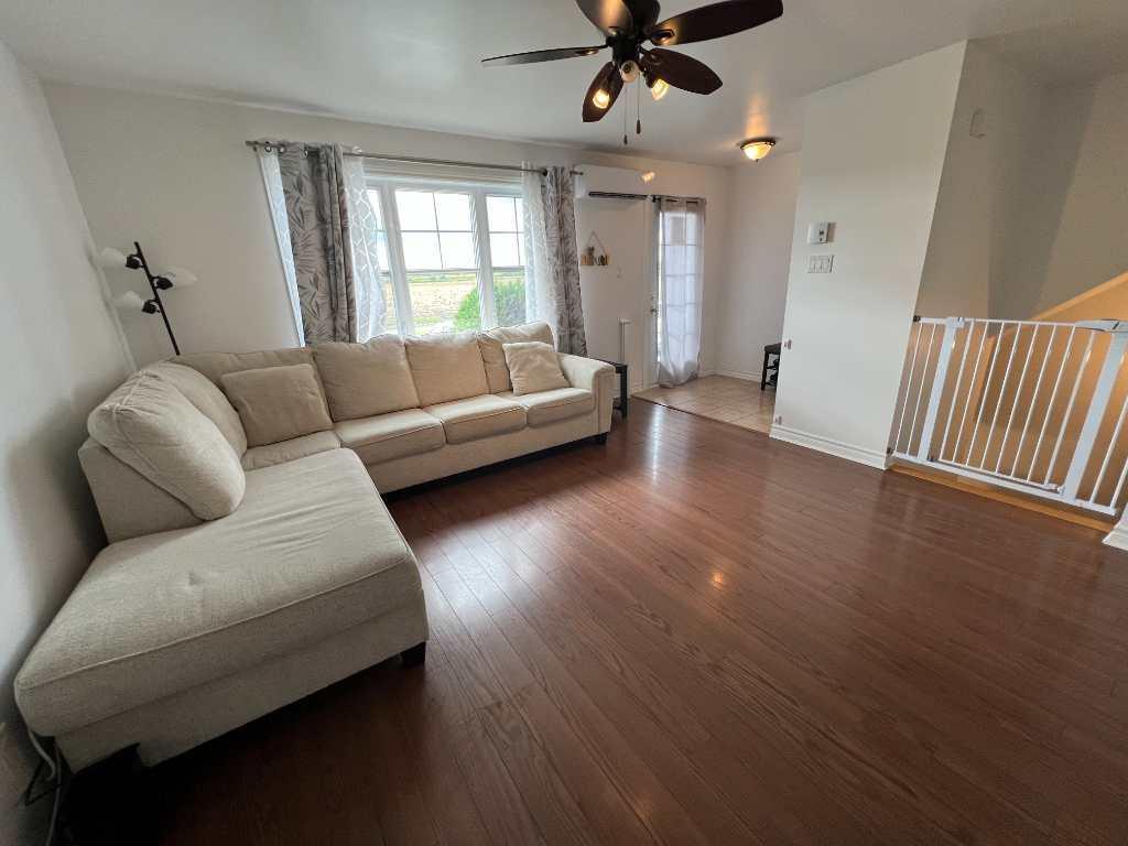 Condos à louer 7 1/2 | 3198892