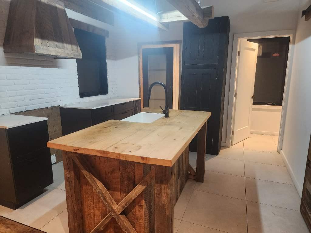 Luxueux logement 4 1/2, centre-ville de Joliette sur rue Saint-Louis | 3198233