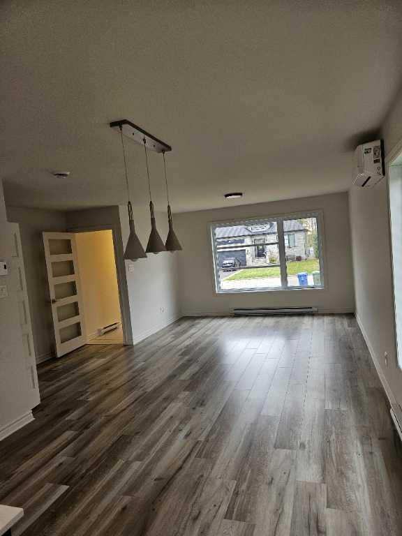 6 1/2 d'un Duplex à Louer à Grenville!!! | 3201334