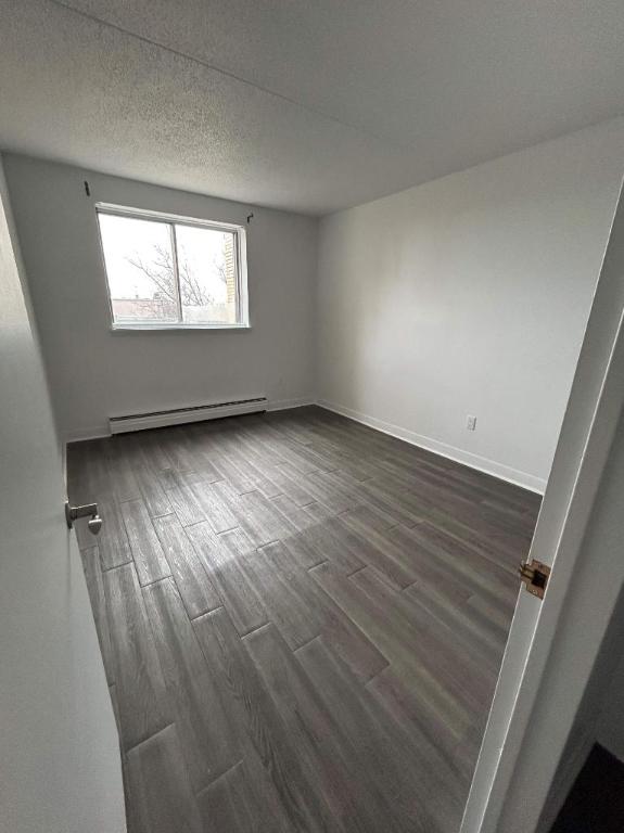 1 CH - 1 SDB - Québec - $945 /mo | 3198262