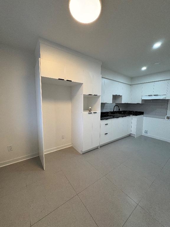 À louer appartement 4-1/2 non chauffé 3e étages | 3198273