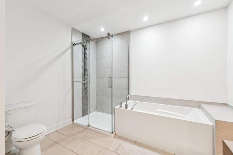 2 CH - 1 SDB - Gatineau - $1,965 /mo | 3198329