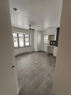 Grand 4 1/2 rez de chaussé | 3199441