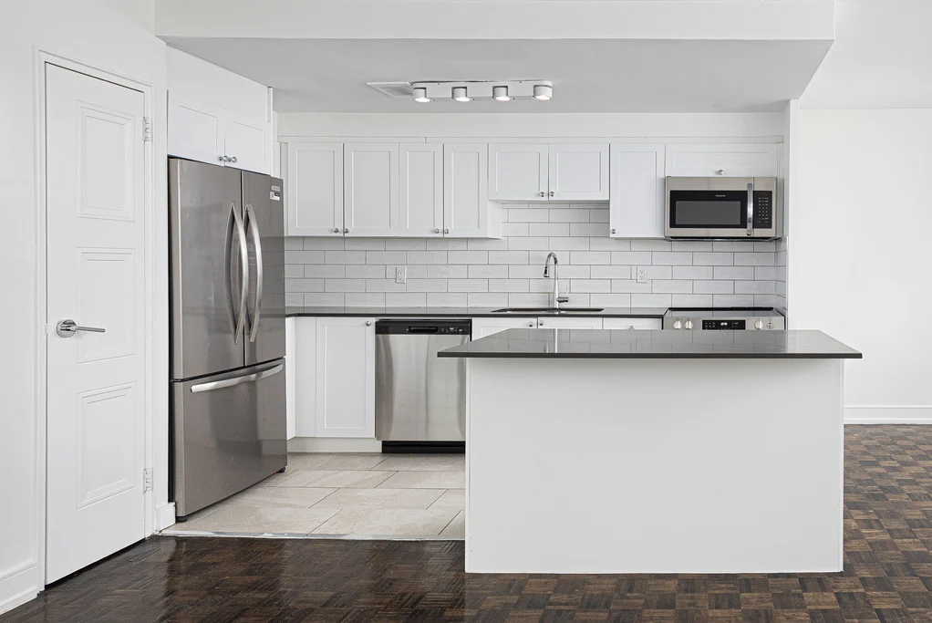 Gloucester St and Isabella St | 3205599