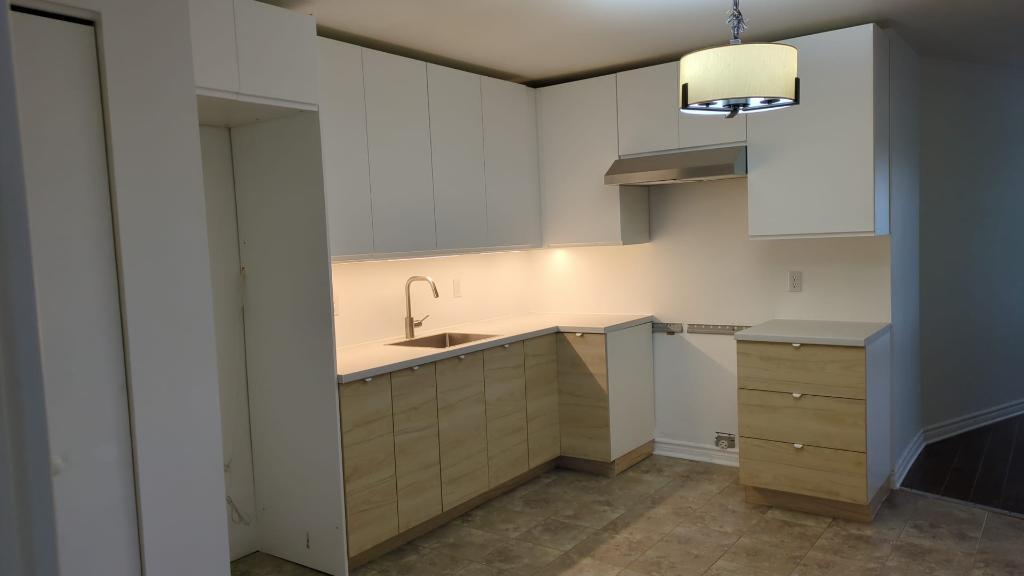Cuisine 100% renovée, 4 1/2 disponible dès maintenant ! | 3200615