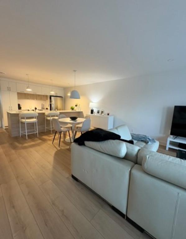 Condo occupation immédiate/ possibilité avoir électro | 3199905