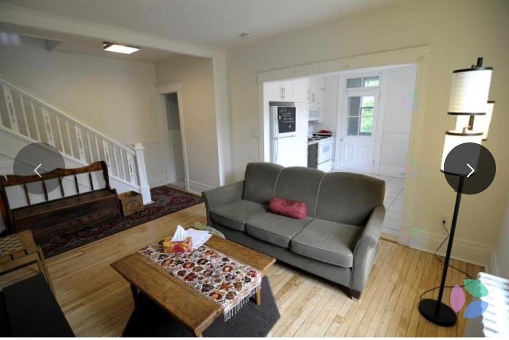 5 1/2 (2CC+bureau) sur 2étages(2e et 3e) | 3210693