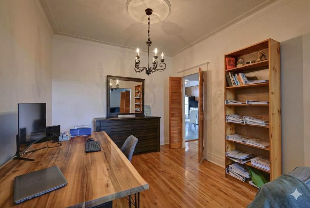 Grand 5½ lumineux cachet Petite-Patrie proche tout service | 3199923