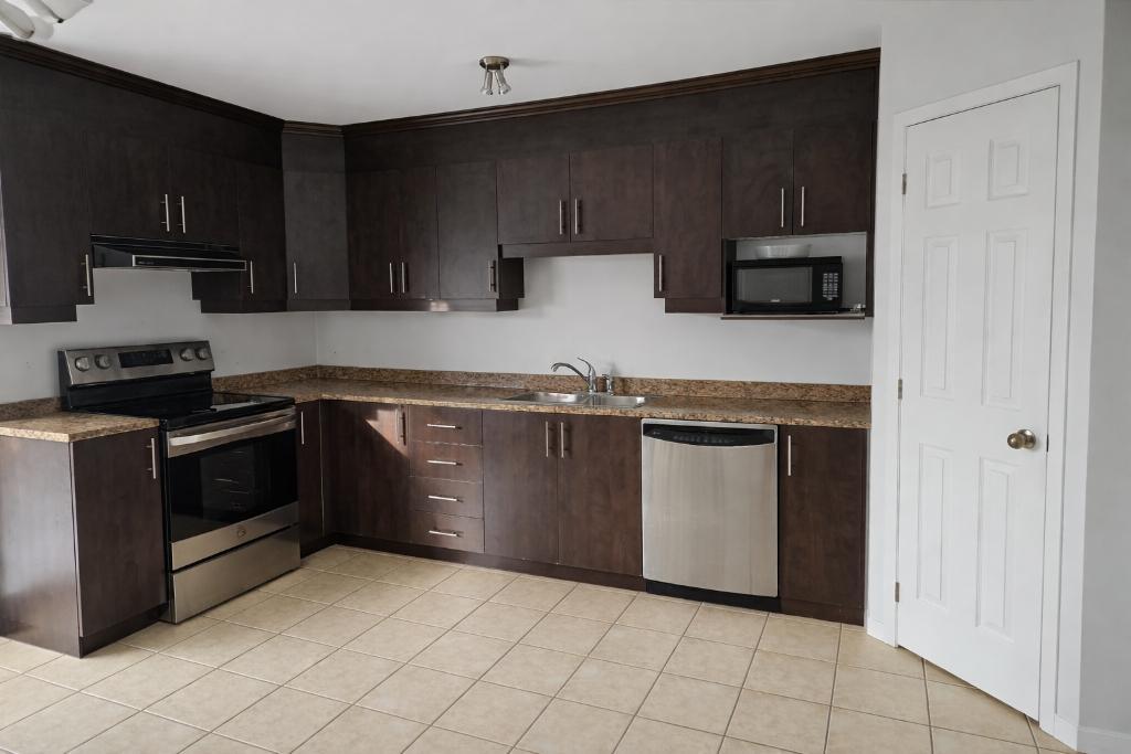 Maison de ville à louer 3 chambres | 3199927