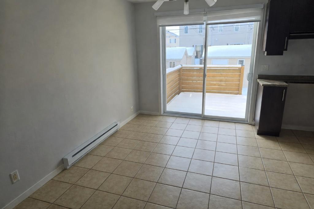 Maison de ville à louer 3 chambres | 3199927