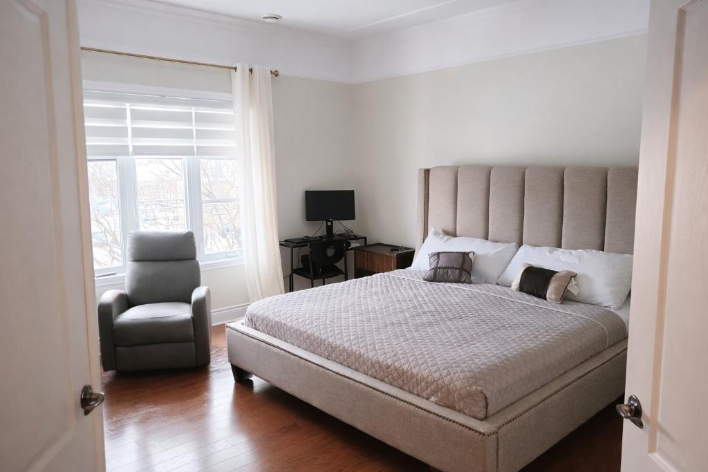 Grand Condo 4½ à louer – 2 stationnements – Accès rapide vers Montréal/Repentigny | 3199942