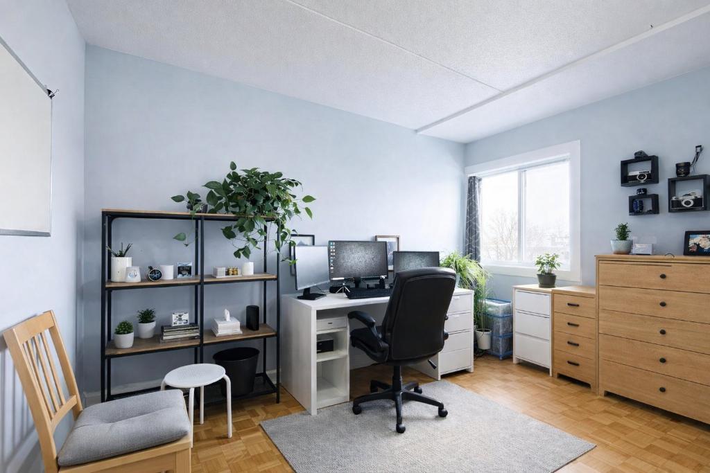 4 ½ LIBRE IMMÉDIATEMENT ET LE 1ER JUILLET | 3221435